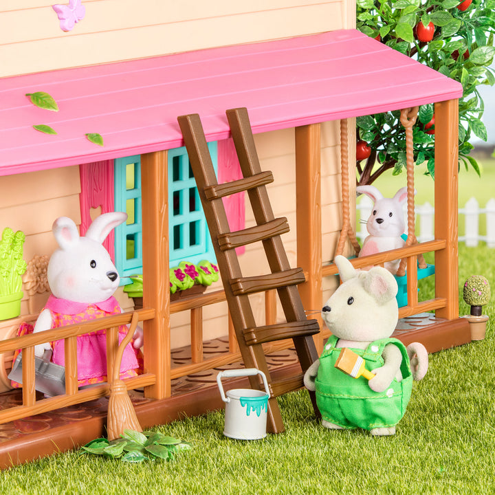 Toy cottage