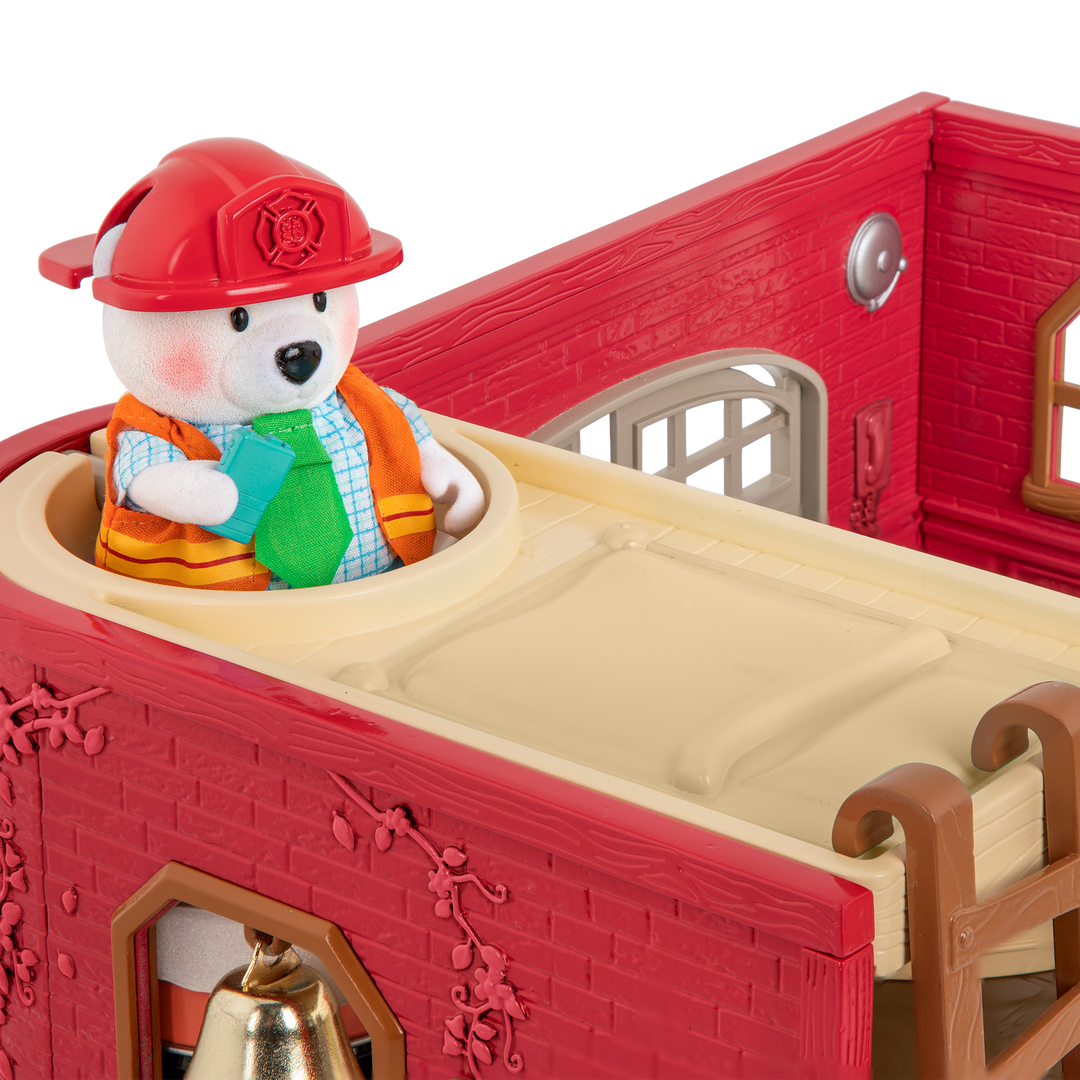 Fire department playset with fire engine